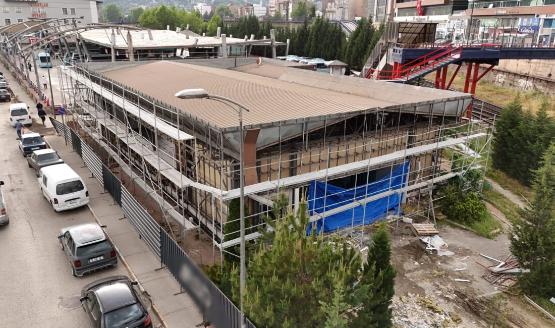 Karabük Belediyesi tarafından hayata geçirilen Belediye Sanat Evi projesinde yapım