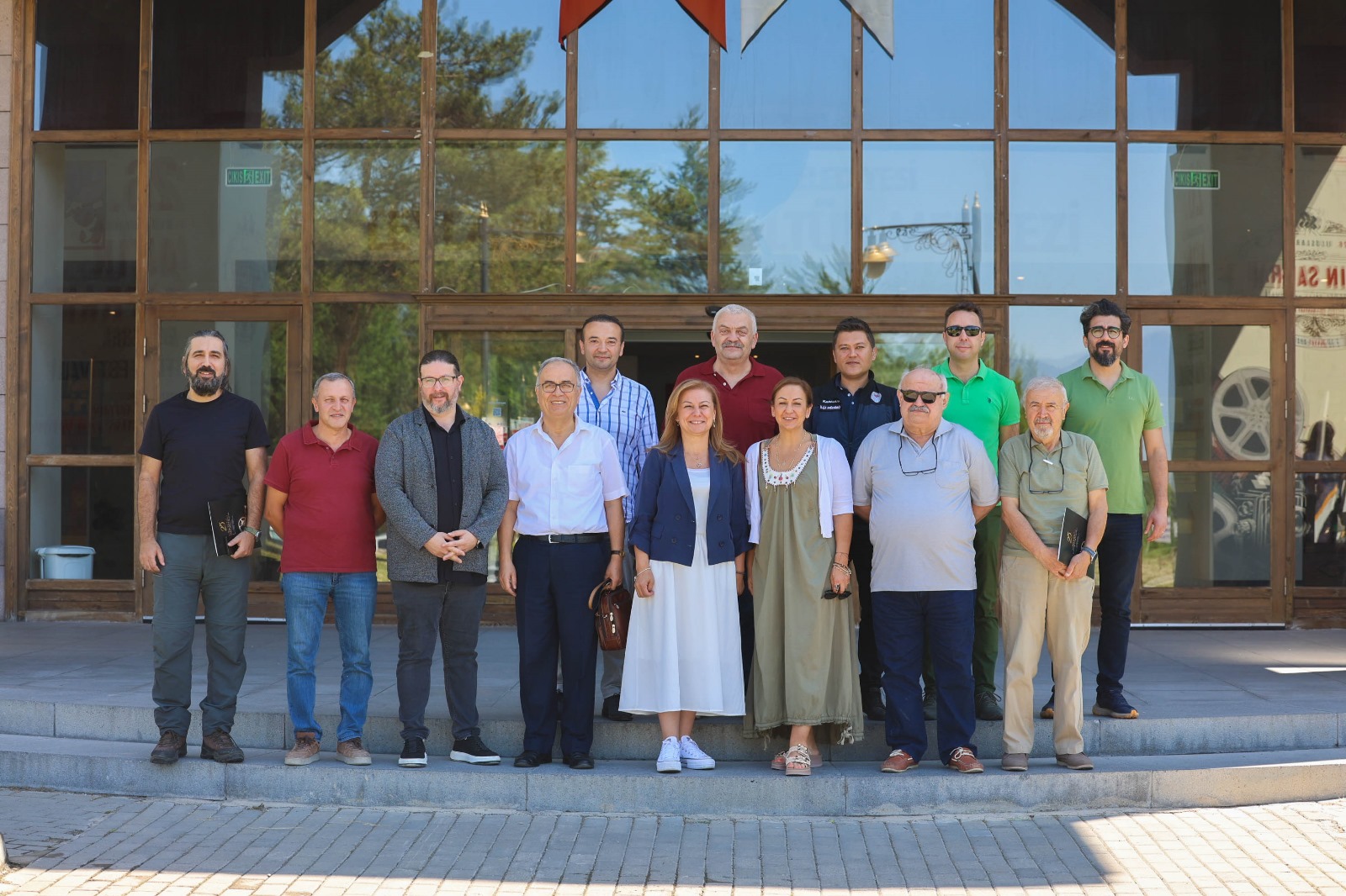   Safranbolu Belediye Başkanı Mimar Elif Köse başkanlığında toplanan festival