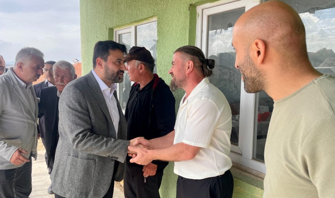 AK Parti Genel Sekreter Yardımcısı ve Karabük Milletvekili Cem Şahin,